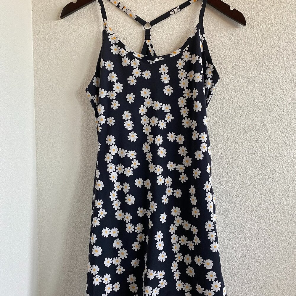 The Exercise Dress- daisy chain